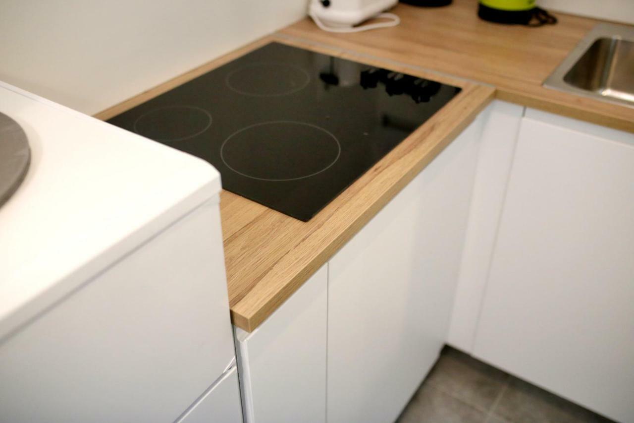 Apartments Ines ムルテル エクステリア 写真