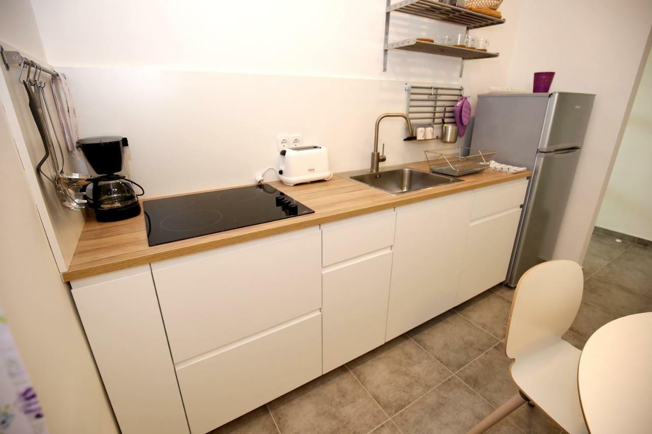 Apartments Ines ムルテル エクステリア 写真